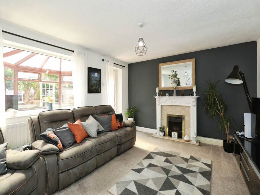 3 bedroom  Property for sale