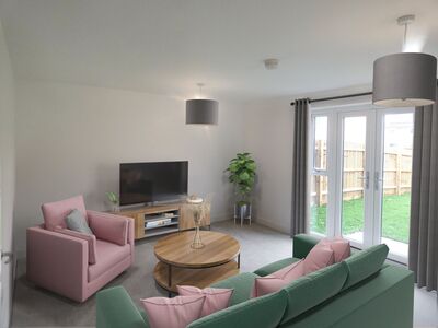 Manston, 2 bedroom  Property for sale, £132,000