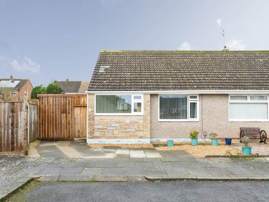 2 bedroom Property for sale