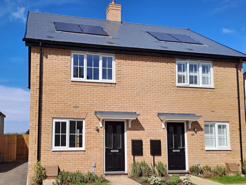 2 bedroom Property for sale