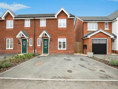 3 bedroom  Property for sale