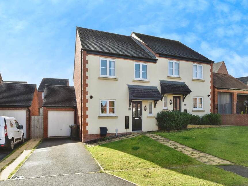 4 bedroom  Property for sale