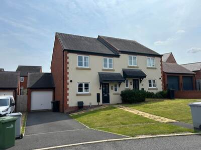 Congleton, 4 bedroom  Property for sale, £289,995