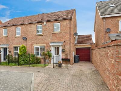 3 bedroom  Property for sale