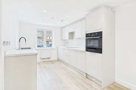 Windmill Row, 3 bedroom Mid Terrace House for sale, &pound;300,000