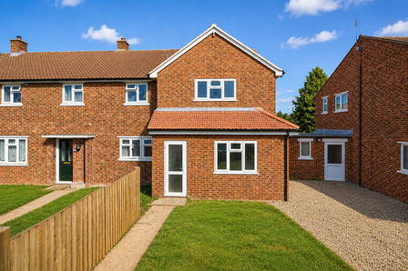 High Oaks, 2 bedroom End Terrace House for sale, &pound;475,000