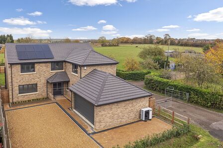 Biggleswade Road, 4 bedroom Detached House for sale, &pound;875,000