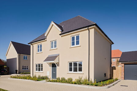 Helions Road, 4 bedroom Detached House for sale, £550,000