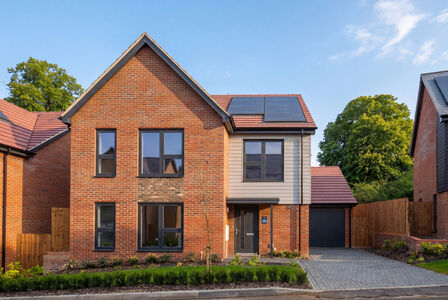 Hollymead Square, 4 bedroom Detached House for sale, &pound;779,950