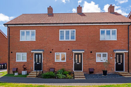 Rainbird Road, 2 bedroom Mid Terrace House for sale, &pound;395,000