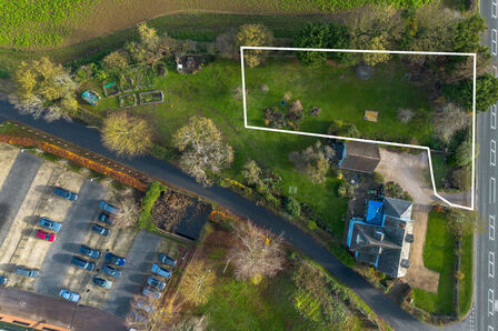 Throws Corner, Land/Plot for sale, &pound;300,000
