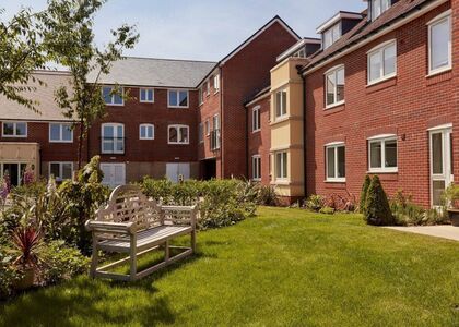 2 bedroom  Flat for sale