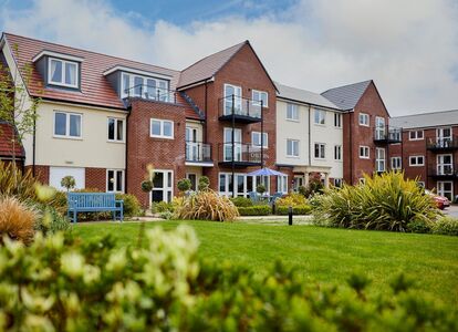 Chiltern Lodge, 1 bedroom  Flat for sale, £299,950