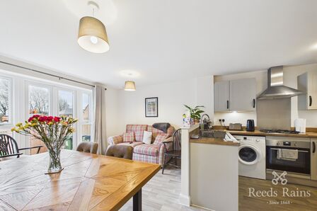 Leafcutter Way, 4 bedroom End Terrace House for sale, &pound;280,000