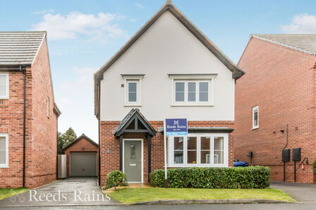 Peewit Close, 3 bedroom Detached House for sale, &pound;350,000