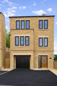 Woolley Bridge, 4 bedroom Detached House for sale, &pound;454,950