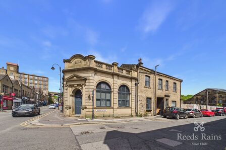 Market Street, 9 bedroom Flat for sale, &pound;600,000