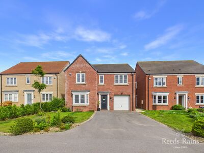 Ouzel Grove, 4 bedroom Detached House for sale, &pound;340,000
