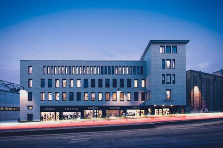 Commercial Street, 1 bedroom Flat for sale, &pound;178,000