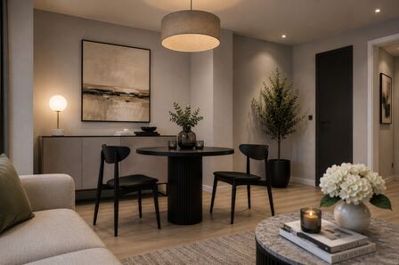 Commercial Street, 3 bedroom Flat for sale, &pound;256,000