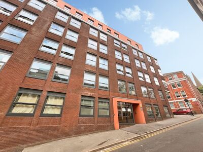 Queen Street, Flat for sale, &pound;85,000