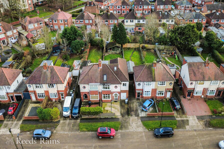 Woodside Avenue, 5 bedroom Semi Detached House for sale, &pound;425,000
