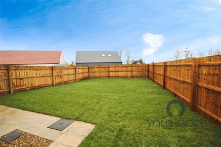 Hawnes Close, 2 bedroom End Terrace House for sale, &pound;360,000