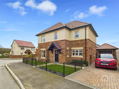 Killhope Crescent, 4 bedroom Detached House for sale, £340,000