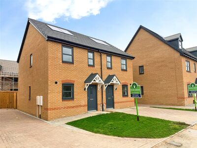 Dutch Close, 2 bedroom Semi Detached House for sale, &pound;90,000