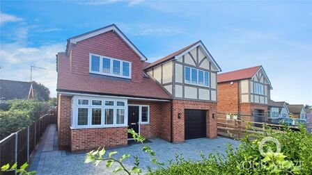 Coutts Avenue, 4 bedroom Detached House for sale, £850,000