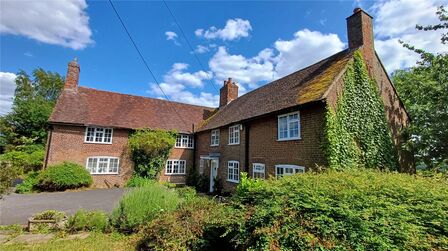 Lodge Lane, 6 bedroom Detached House for sale, £1,500,000