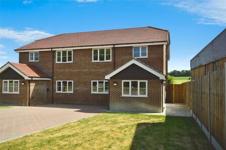 Main Road, 3 bedroom Semi Detached House for sale, £485,000