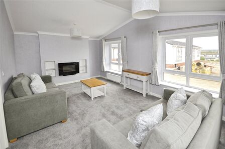 Shore Drive, 2 bedroom  Property for sale, &pound;265,000