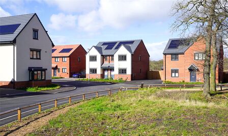 Codling Close, 3 bedroom Semi Detached House for sale, &pound;251,250