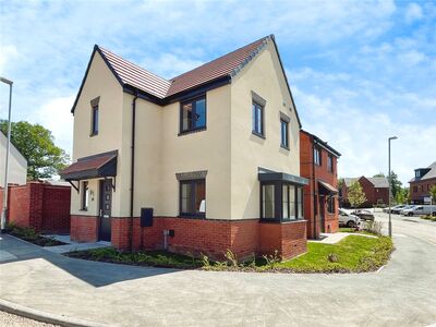 Codling Close, 3 bedroom Detached House for sale, &pound;129,500