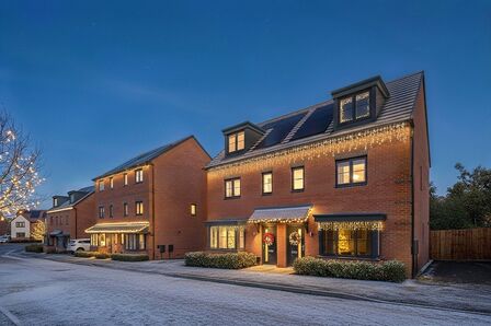 Codling Close, 3 bedroom Semi Detached House for sale, &pound;330,000