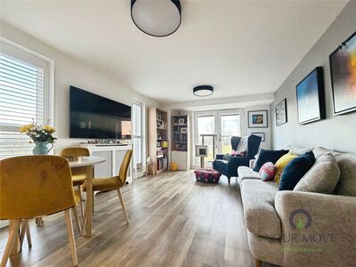 Malpass Drive, 2 bedroom Flat for sale, &pound;265,000