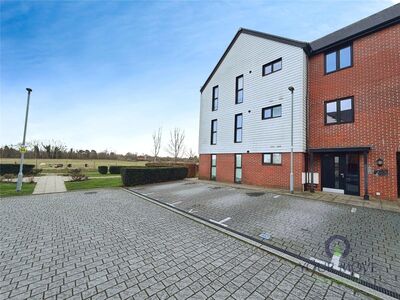Malpass Drive, 2 bedroom Flat for sale, &pound;280,000