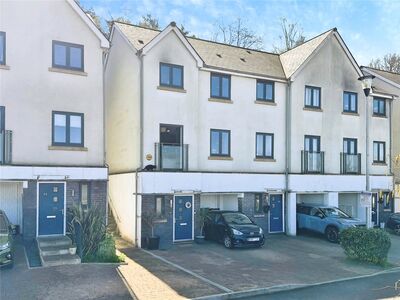 Webster Close, 3 bedroom End Terrace House for sale, &pound;320,000