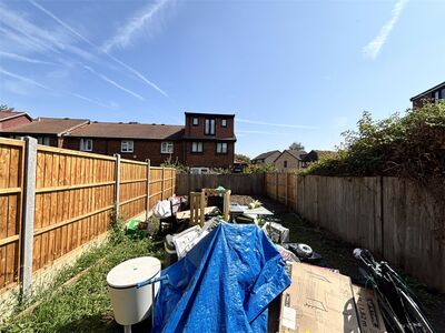 Tarragon Close,  Land/Plot for sale, £80,000