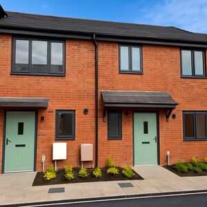 2 bedroom Mid Terrace House for sale