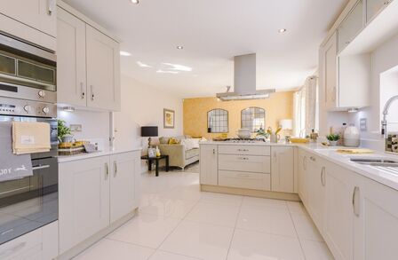 Via Lambert Meadow, 4 bedroom Detached House for sale, &pound;589,995