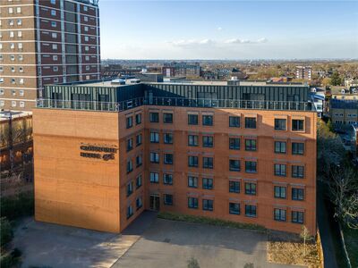 Stafford Road, 2 bedroom  Flat for sale, £370,000