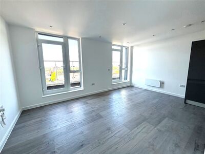 1 bedroom  Flat for sale