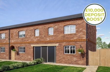 Via Lambert Meadow, Mid Terrace House for sale, £269,995