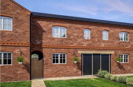 Via Lambert Meadow, End Terrace House for sale, £299,995