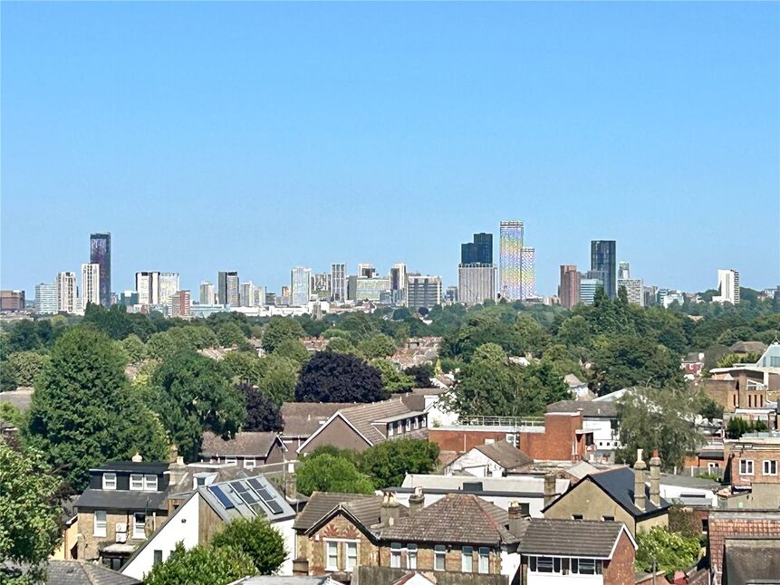 Main image of 1 bedroom  Flat for sale, Stafford Road, Wallington, SM6