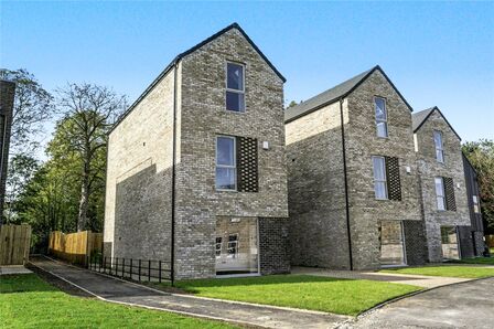 East Moor Lane, 4 bedroom Semi Detached House for sale, £569,950