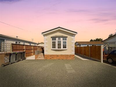 Ambleside Park, 2 bedroom Detached Property for sale, £130,000