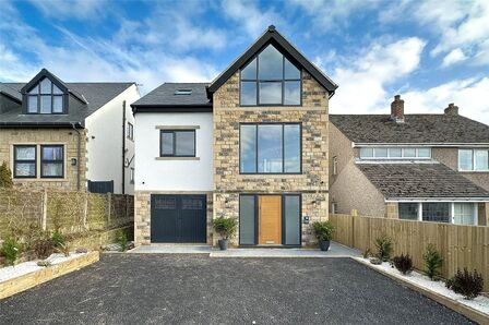 Woodlands Grove, 5 bedroom Detached House for sale, £699,950